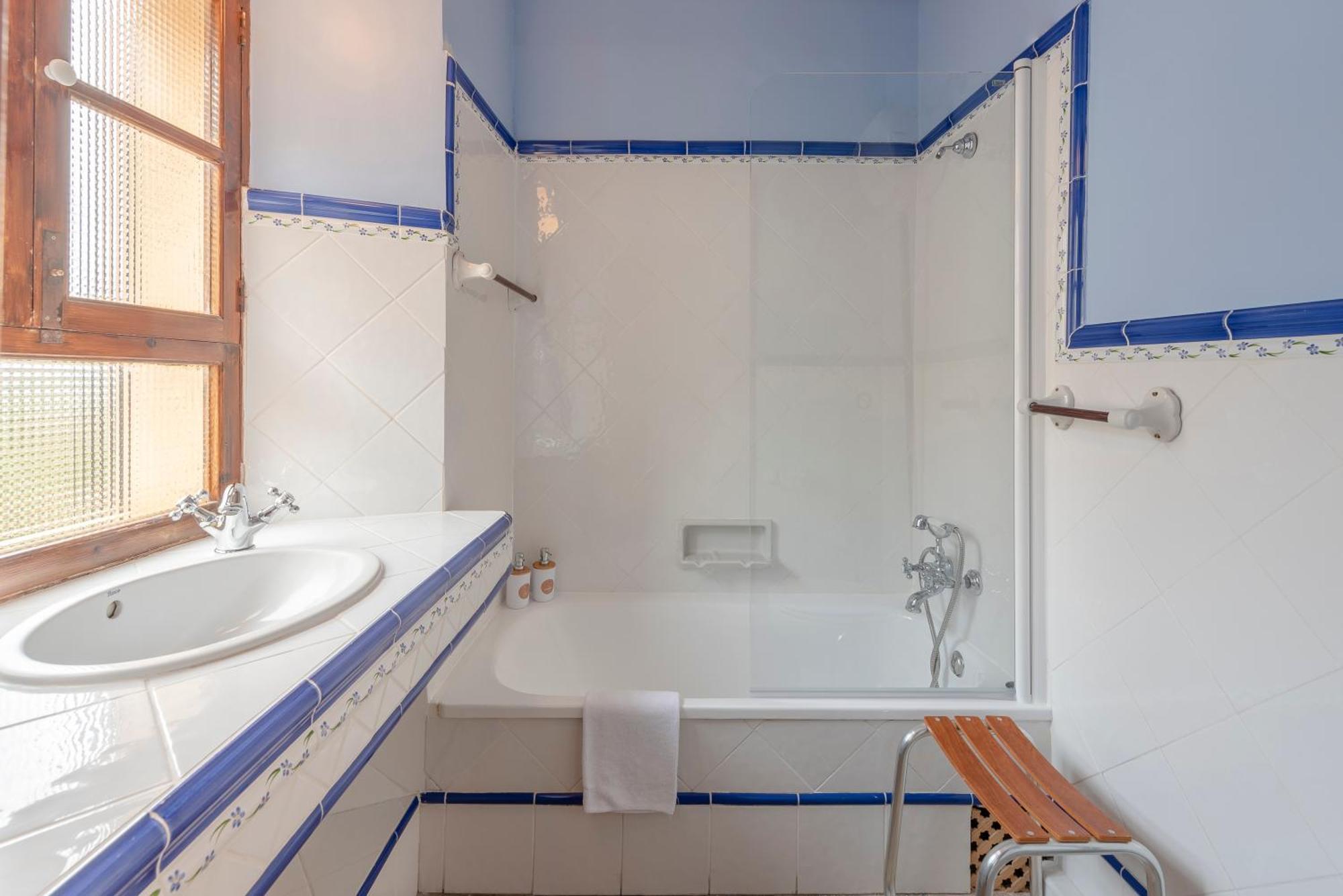 Hotel D'Interior Ca Mado Paula Banyalbufar Phòng bức ảnh